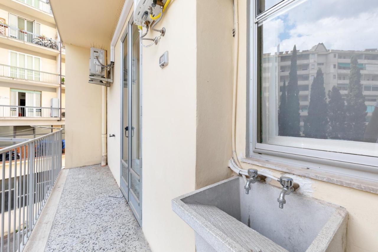 Il Salotto Blu - Appartamento Con Parcheggio Florence Luaran gambar