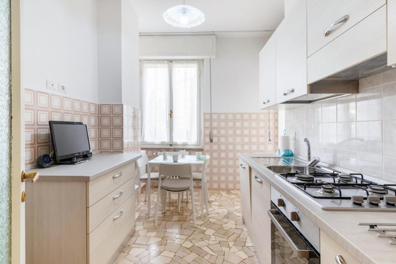 Il Salotto Blu - Appartamento Con Parcheggio Florence Luaran gambar